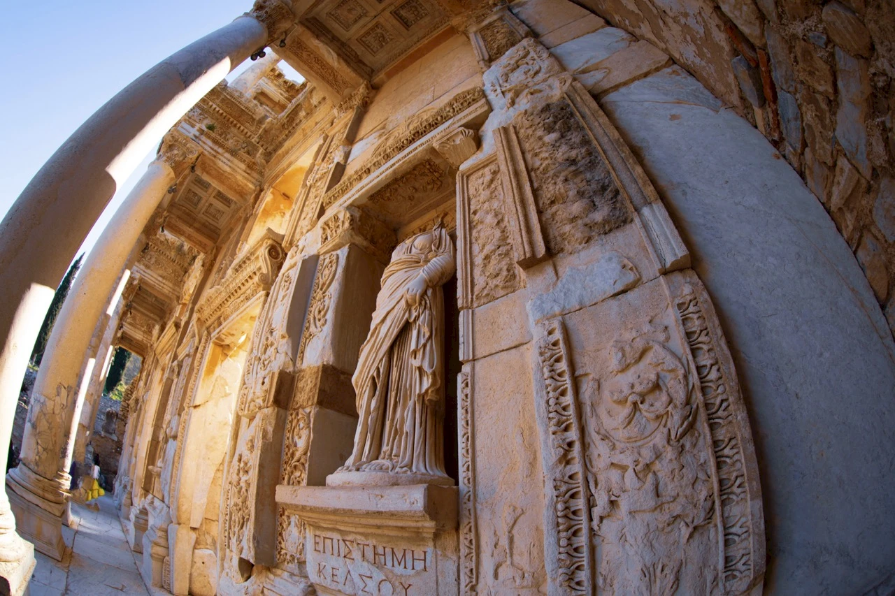 The Rise and Fall of Ephesus: An Ancient City’s Journey