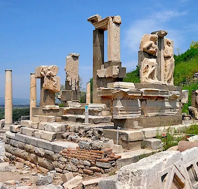 Temple of Hadrian Ephesus: History &amp; Architecture Guide