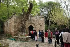 How many hours needed in Ephesus?