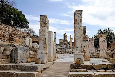 The Gate of Hercules: Ephesus&rsquo; Mythical Entrance