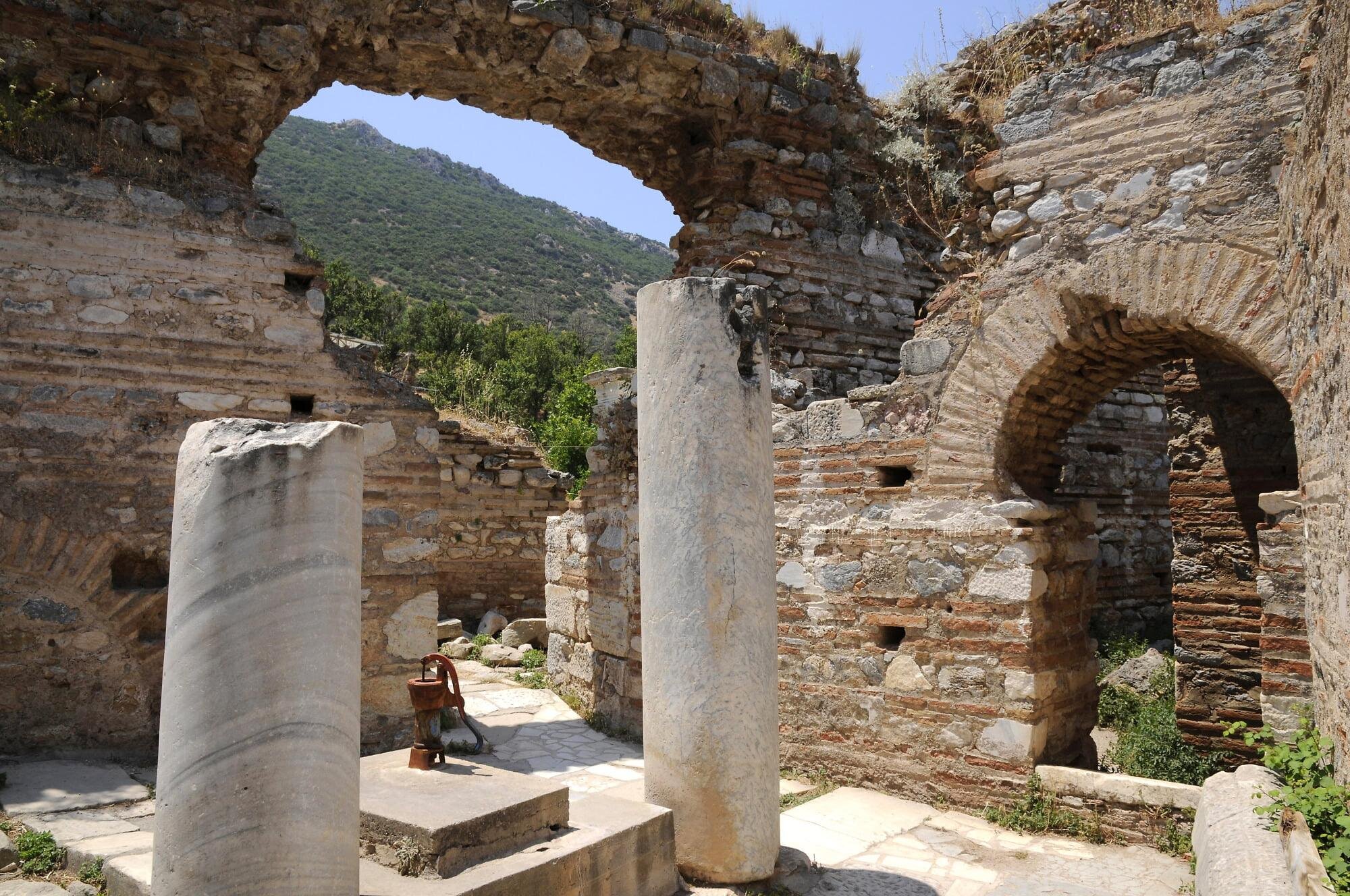 The Portrayal of Love and Loyalty in Xenophon’s Ephesian Novel