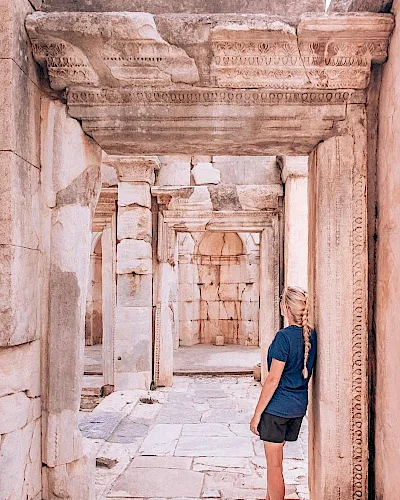 Exploring the Daily Life of Ancient Ephesians Through the Agora