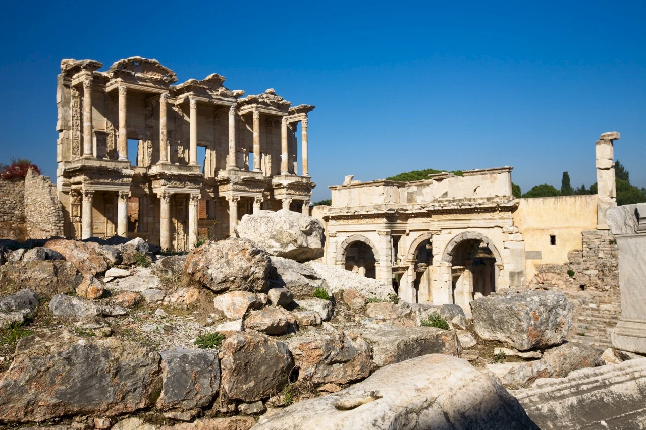 &Eacute;feso para Amantes de la Historia: Sitios Clave para Visitar