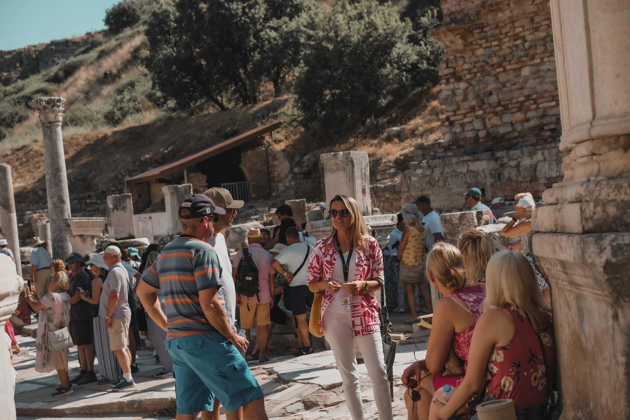 Gu&iacute;a de Viaje Econ&oacute;mica a &Eacute;feso: C&oacute;mo Ahorrar en Tu Viaje